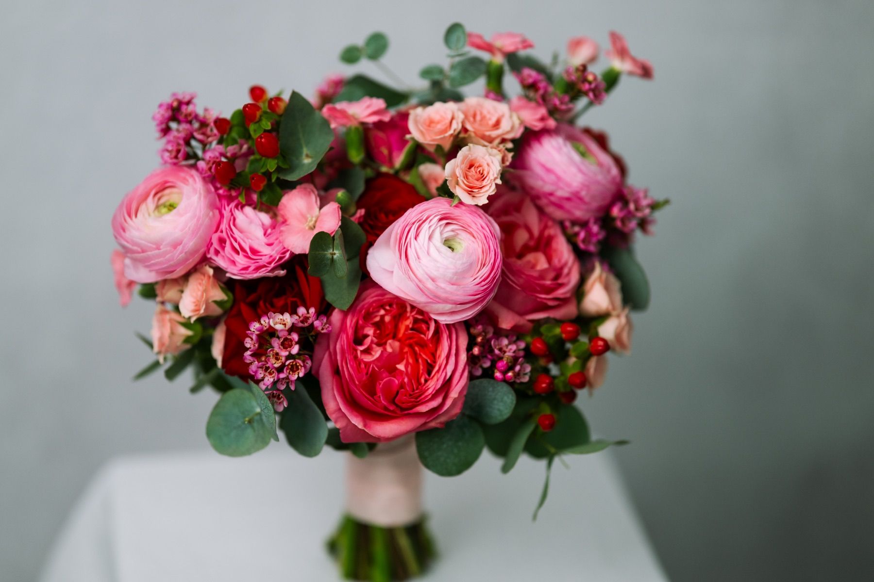 Arrangement von Doroschenko Floristik.
